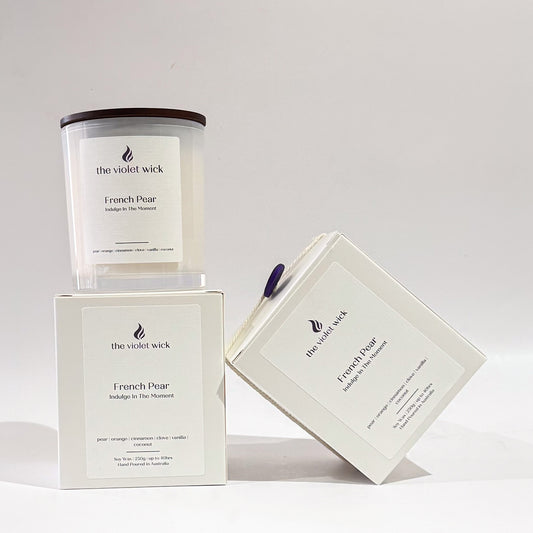 French Pear Soy Candle | pear, orange, cinnamon, clove, vanilla & coconut